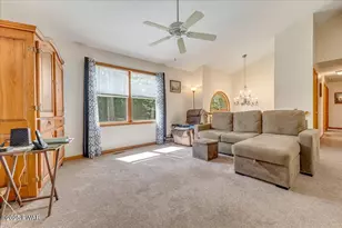 801 Sun Vly Ct, Tafton, PA 18464 - Photo 11