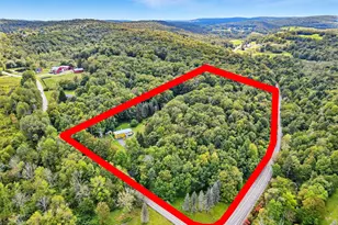 749 Rose Hill Rd, Lake Como, PA 18437 - Photo 5