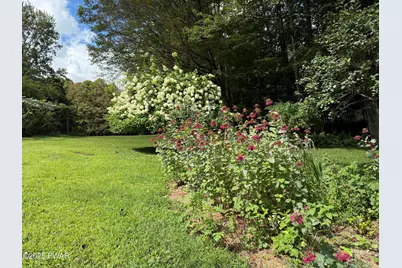 749 Rose Hill Road, Lake Como, PA 18437 - Photo 9