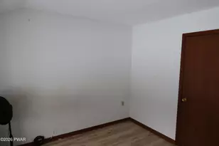 804 Wagoner Pl, Hawley, PA 18428 - Photo 35