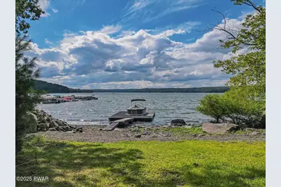 126 N Colony Cove Road, Tafton, PA 18464 - Photo 3