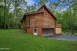 185 Maple Dr, Shohola, PA 18458 - Photo 5