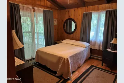 805 Forest Place, Hawley, PA 18428 - Photo 17