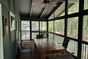 805 Forest Pl, Hawley, PA 18428 - Photo 9