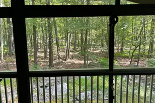 805 Forest Pl, Hawley, PA 18428 - Photo 11