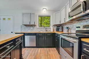 108 Falcon Crest, Greentown, PA 18426 - Photo 19