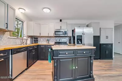 108 Falcon Crest, Greentown, PA 18426 - Photo 13