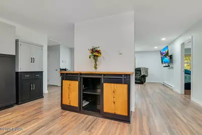 108 Falcon Crest, Greentown, PA 18426 - Photo 17