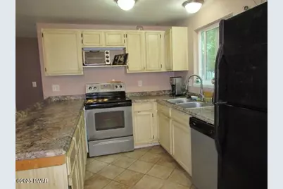 153 Heather Hill Road, Dingmans Ferry, PA 18328 - Photo 11