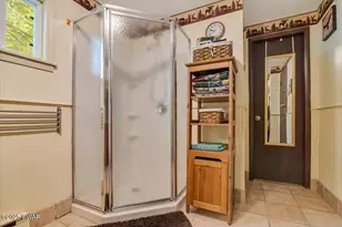 148 Lake Shore Dr, Dingmans Ferry, PA 18328 - Photo 25