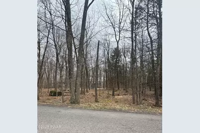 4265 Chestnuthill Drive, Lake Ariel, PA 18436 - Photo 3