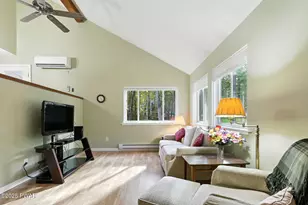 202 Falling Waters Blvd, Lackawaxen, PA 18435 - Photo 3