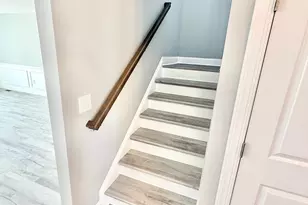 208 Avenue I, Matamoras, PA 18336 - Photo 33