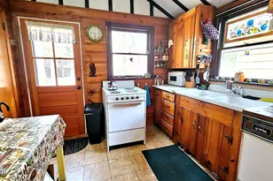 3 Lakeview Dr, Lakeville, PA 18438 - Photo 7