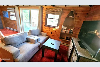 3 Lakeview Drive, Lakeville, PA 18438 - Photo 9