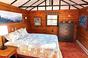 3 Lakeview Dr, Lakeville, PA 18438 - Photo 11