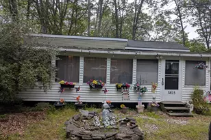 128 Chenango Dr, Shohola, PA 18458 - Photo 3