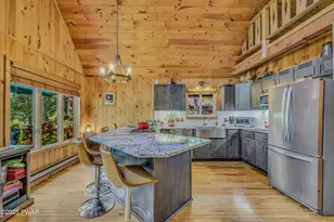 12 Parkwood Dr, Lake Ariel, PA 18436 - Photo 15