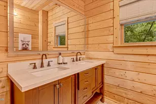 121 Northwood Rd, Dingmans Ferry, PA 18328 - Photo 23