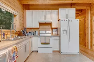 121 Northwood Rd, Dingmans Ferry, PA 18328 - Photo 23