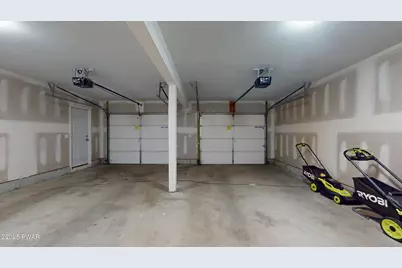 808 Tanager Court, Hawley, PA 18428 - Photo 17