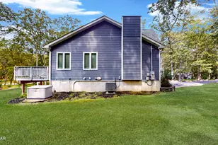 808 Tanager Ct, Hawley, PA 18428 - Photo 21