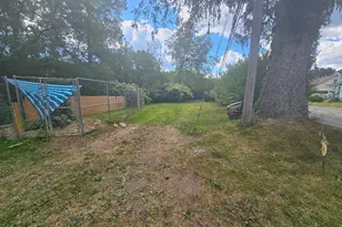 914 Main St, Newfoundland, PA 18445 - Photo 19