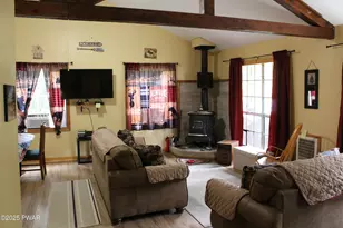 127 Karl Hope Blvd Blvd, Lackawaxen, PA 18435 - Photo 5