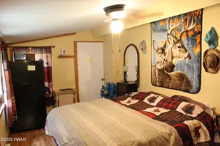 127 Karl Hope Blvd Blvd, Lackawaxen, PA 18435 - Photo 23