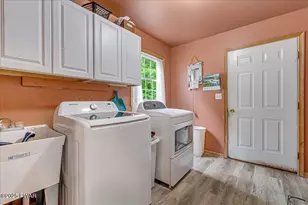 102 Stone Ridge Rd, Dingmans Ferry, PA 18328 - Photo 19