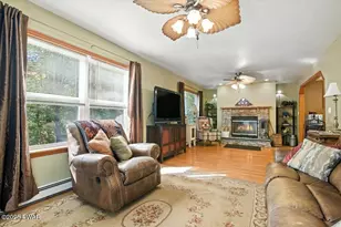 147 View Dr, Greentown, PA 18426 - Photo 33