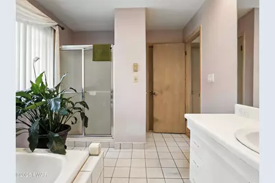 115 Buckboard Lane, Lords Valley, PA 18428 - Photo 17