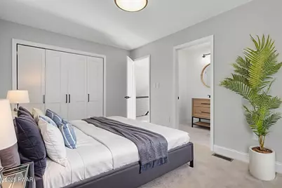 6128 Boardwalk Drive, Tobyhanna, PA 18466 - Photo 29