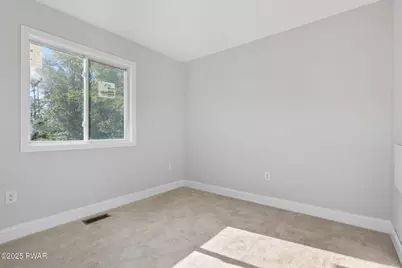 6128 Boardwalk Drive, Tobyhanna, PA 18466 - Photo 33