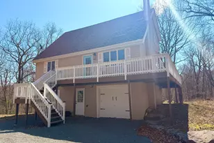129 Remuda Dr, Lords Valley, PA 18428 - Photo 3