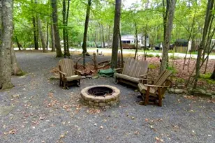 146 Clubhouse Dr, Shohola, PA 18458 - Photo 17