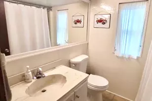 146 Clubhouse Dr, Shohola, PA 18458 - Photo 9