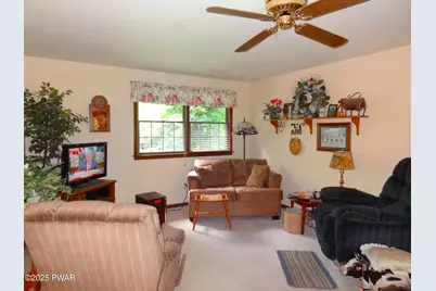 120 Melody Lane, Greentown, PA 18426 - Photo 7