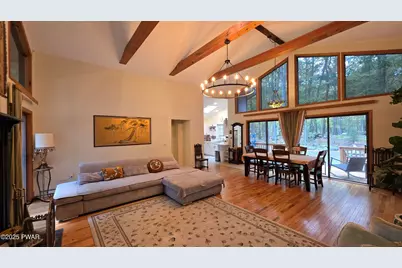 800 Bluestone Court N, Lords Valley, PA 18428 - Photo 17