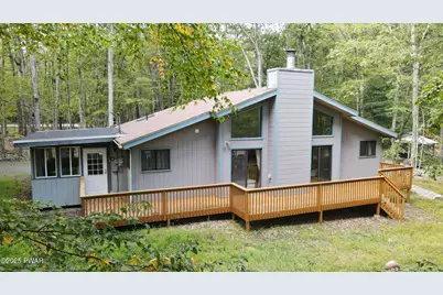 800 Bluestone Court N, Lords Valley, PA 18428 - Photo 7