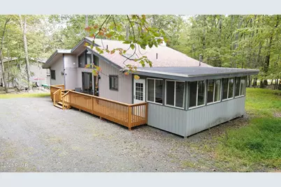 800 Bluestone Court N, Lords Valley, PA 18428 - Photo 3