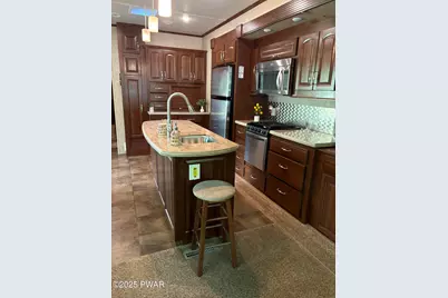 1907 Arrowhead Lane, Milford, PA 18337 - Photo 11