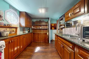 115 Owego Ln, Shohola, PA 18458 - Photo 9