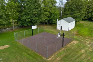 2037 W La Plume Rd, La Plume, PA 18440 - Photo 35