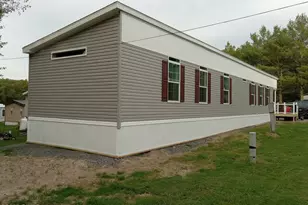 19 Evergreen Mhp, Lake Ariel, PA 18436 - Photo 3