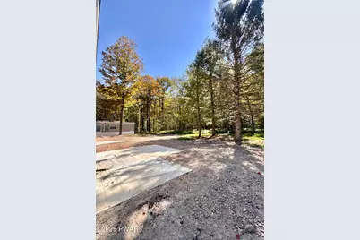 115 Middle Road, Greentown, PA 18426 - Photo 39