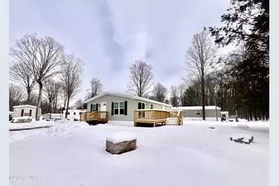 115 Middle Road, Greentown, PA 18426 - Photo 3