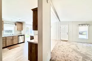 115 Middle Rd, Greentown, PA 18426 - Photo 21