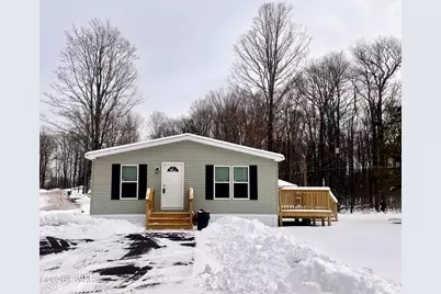 115 Middle Road, Greentown, PA 18426 - Photo 1