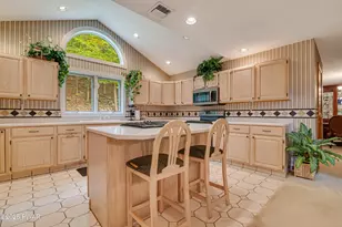 134 Rosewood Dr, Greentown, PA 18426 - Photo 15